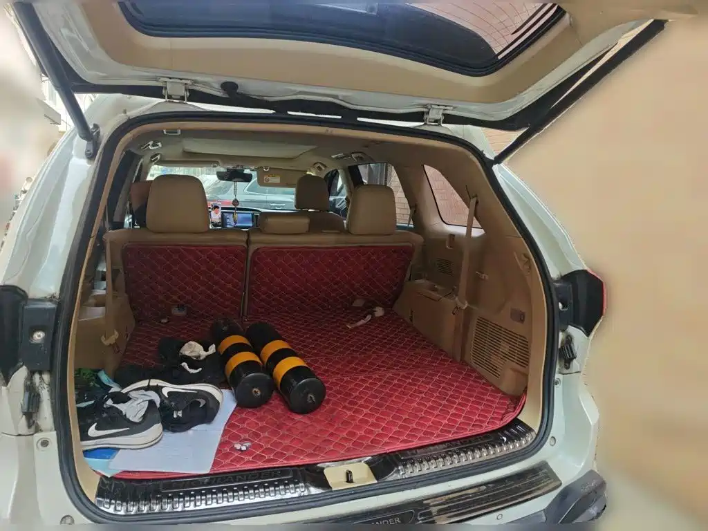 Toyota Highlander — миниатюра 10