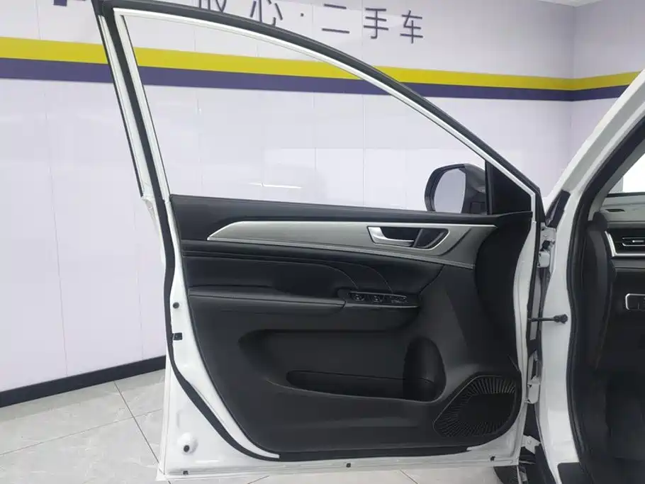 Haval M6 — миниатюра 7