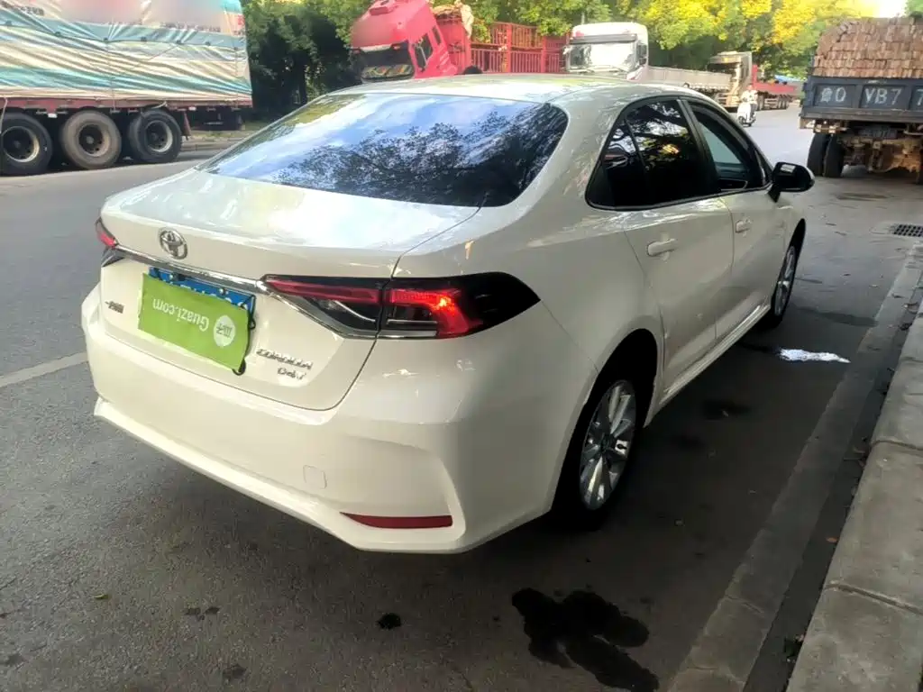 Toyota Corolla — миниатюра 7