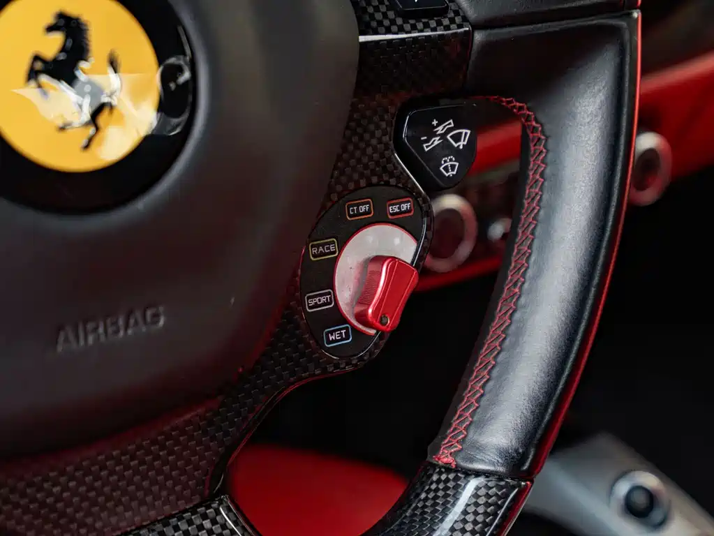 Ferrari 488 — миниатюра 7