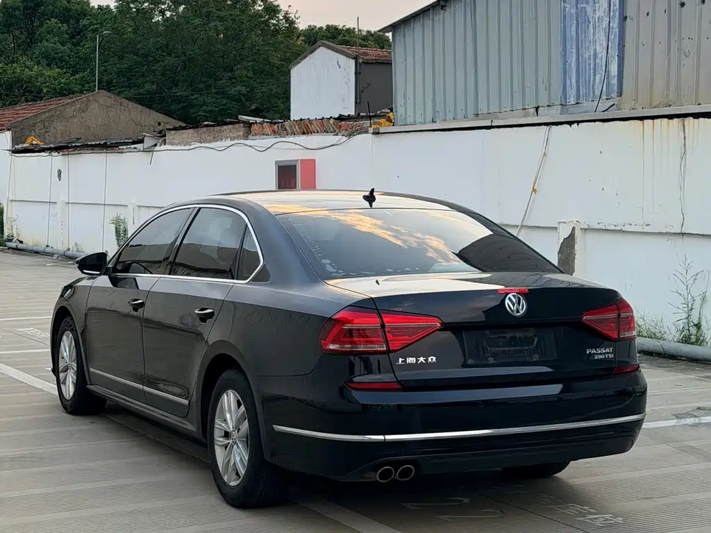 Volkswagen Passat — миниатюра 6