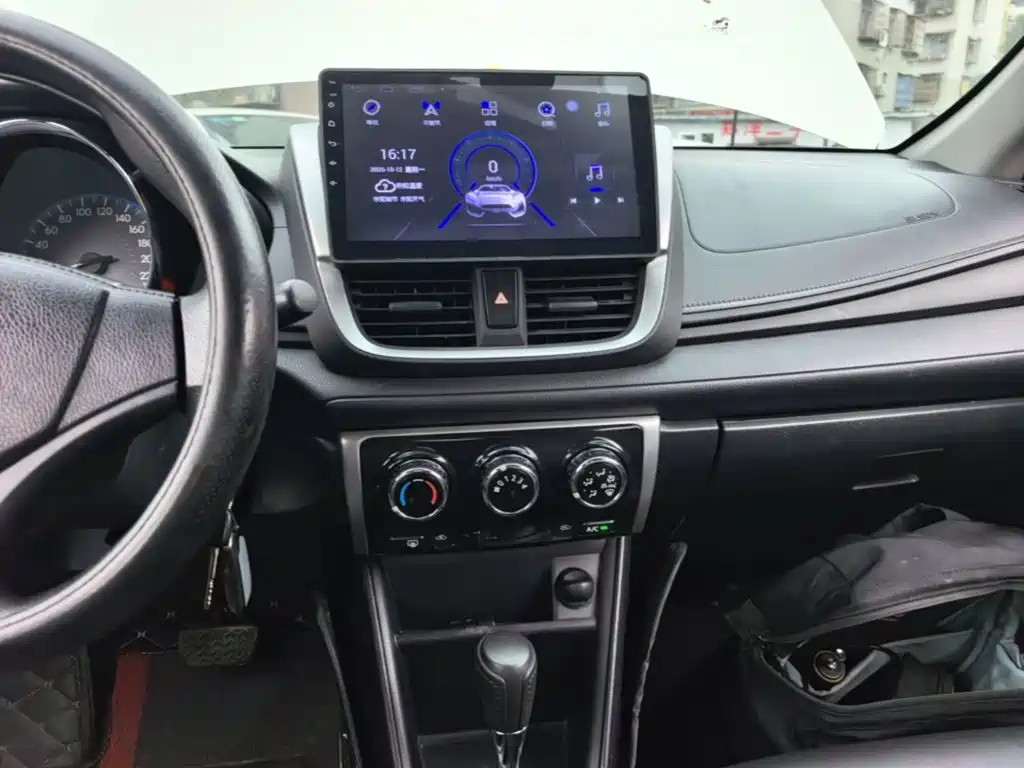 Toyota Vios FS — миниатюра 13