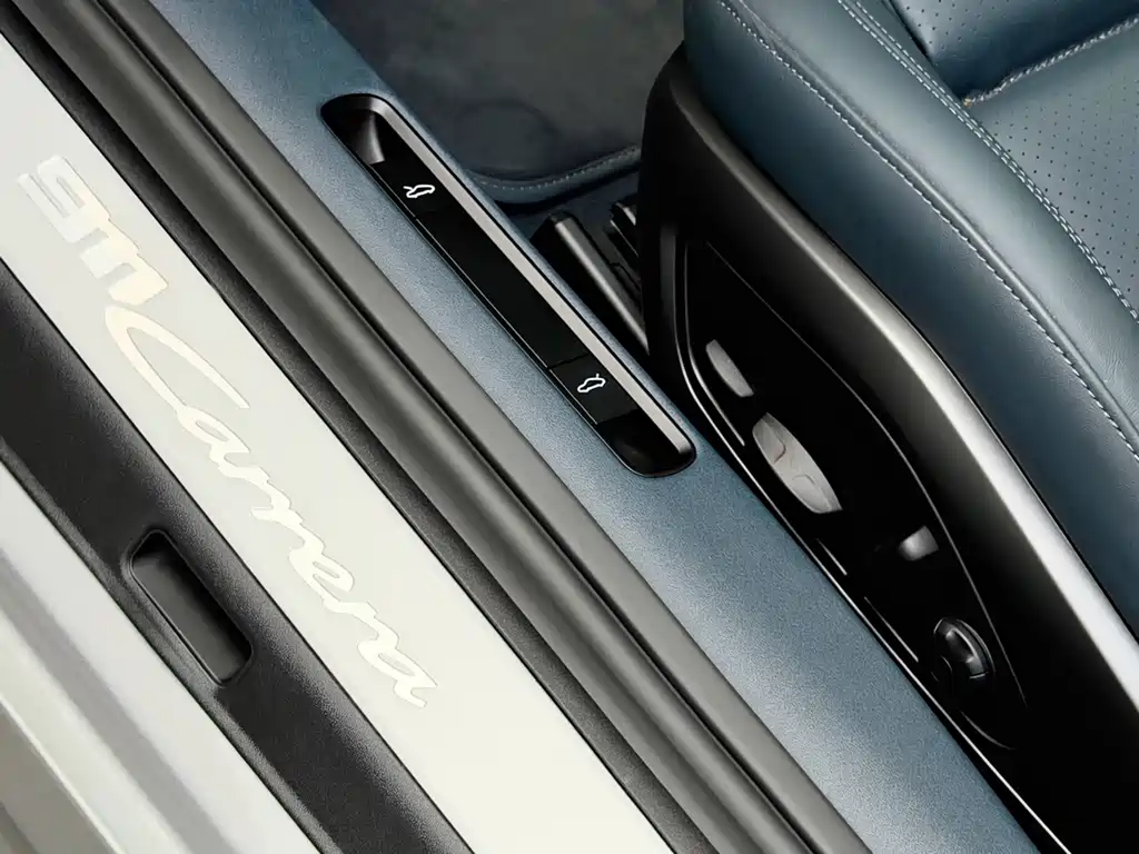 Porsche 911 — миниатюра 13