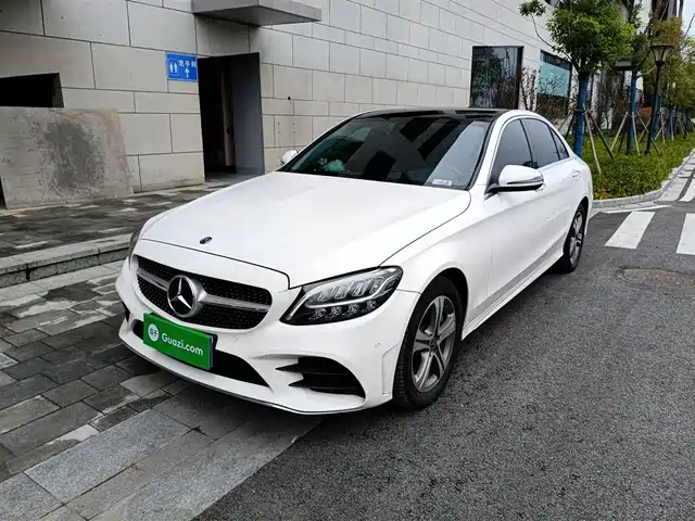 MERCEDES BENZ C CLASS