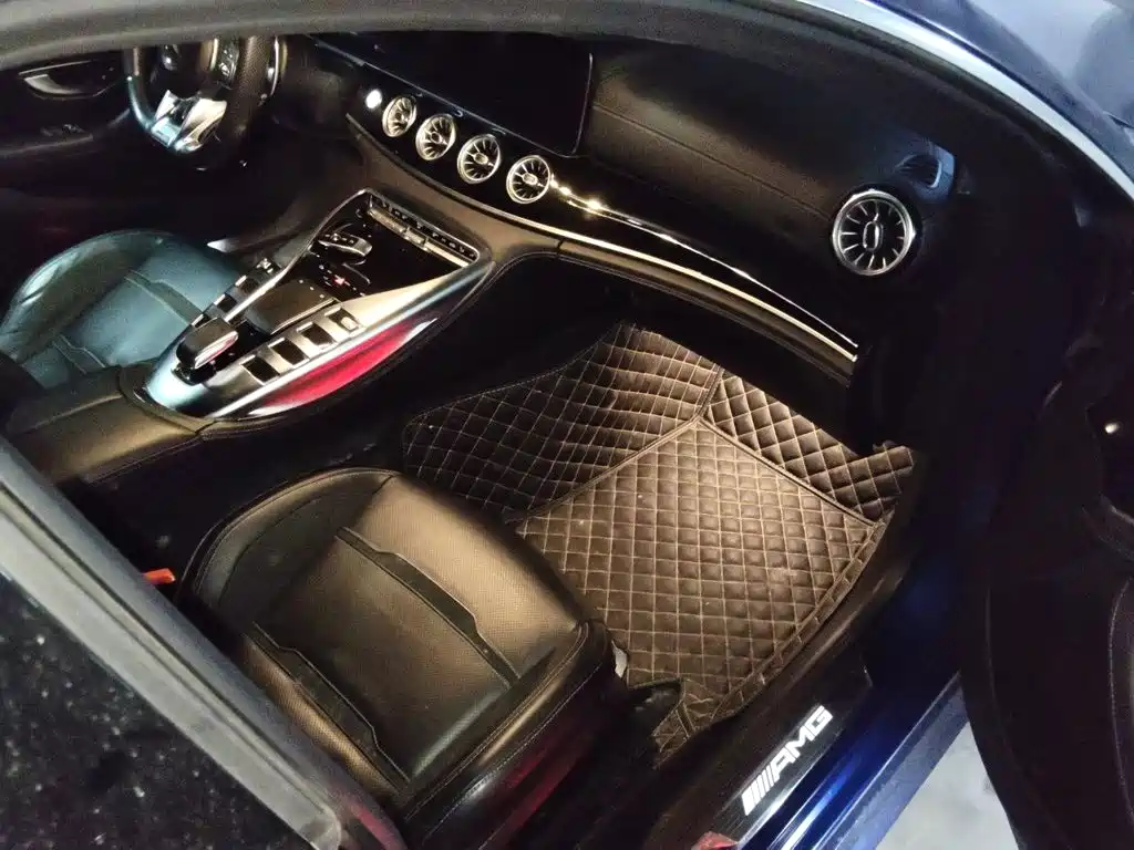 Mercedes-Benz AMG GT — миниатюра 18