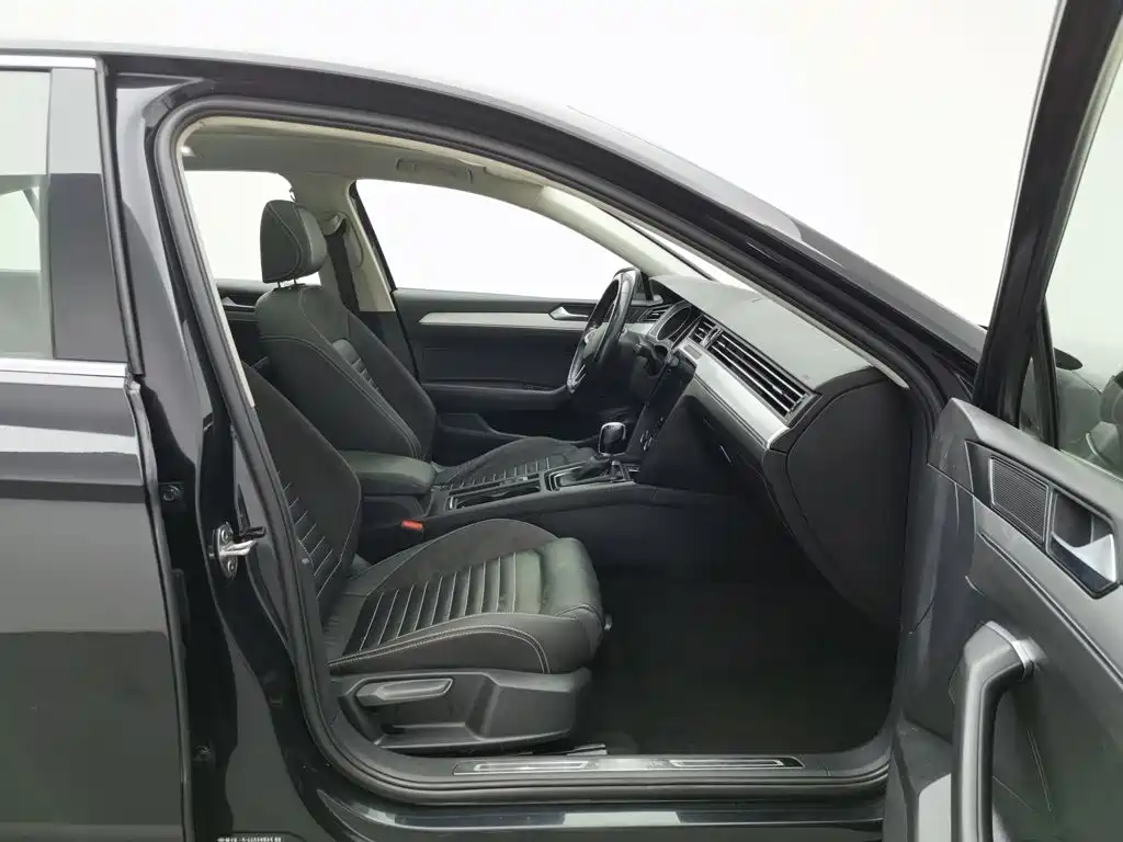 Volkswagen Magotan — миниатюра 23