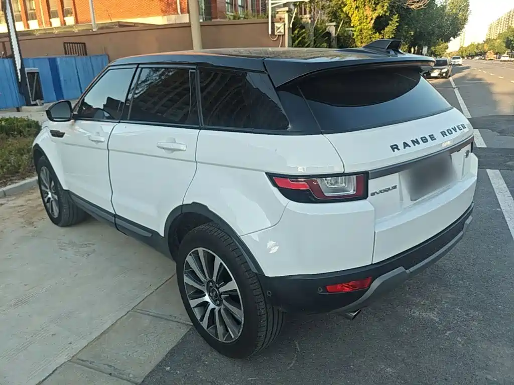 Land Rover Evoque — миниатюра 5