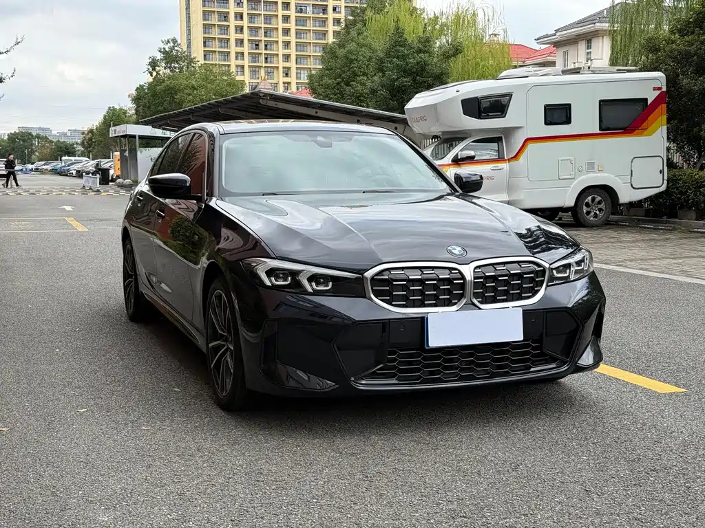BMW 3 Series 3 2023 325Li M Sport