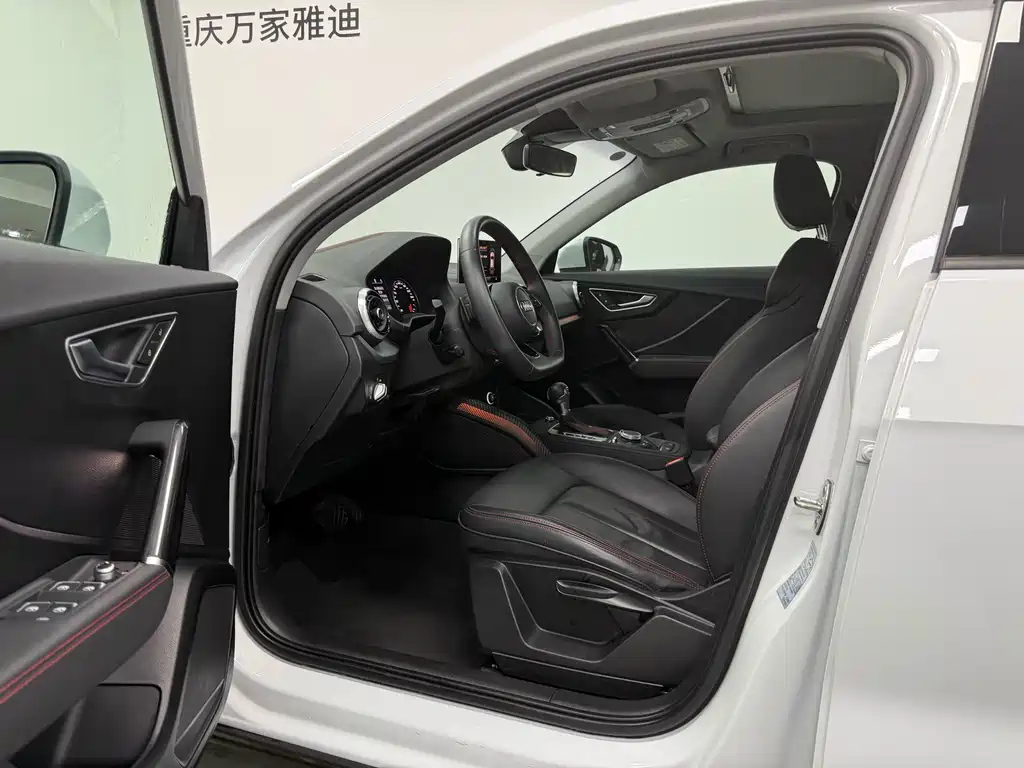 Audi Q2L 35TFSI Progressive Dynamic Type, фото 10