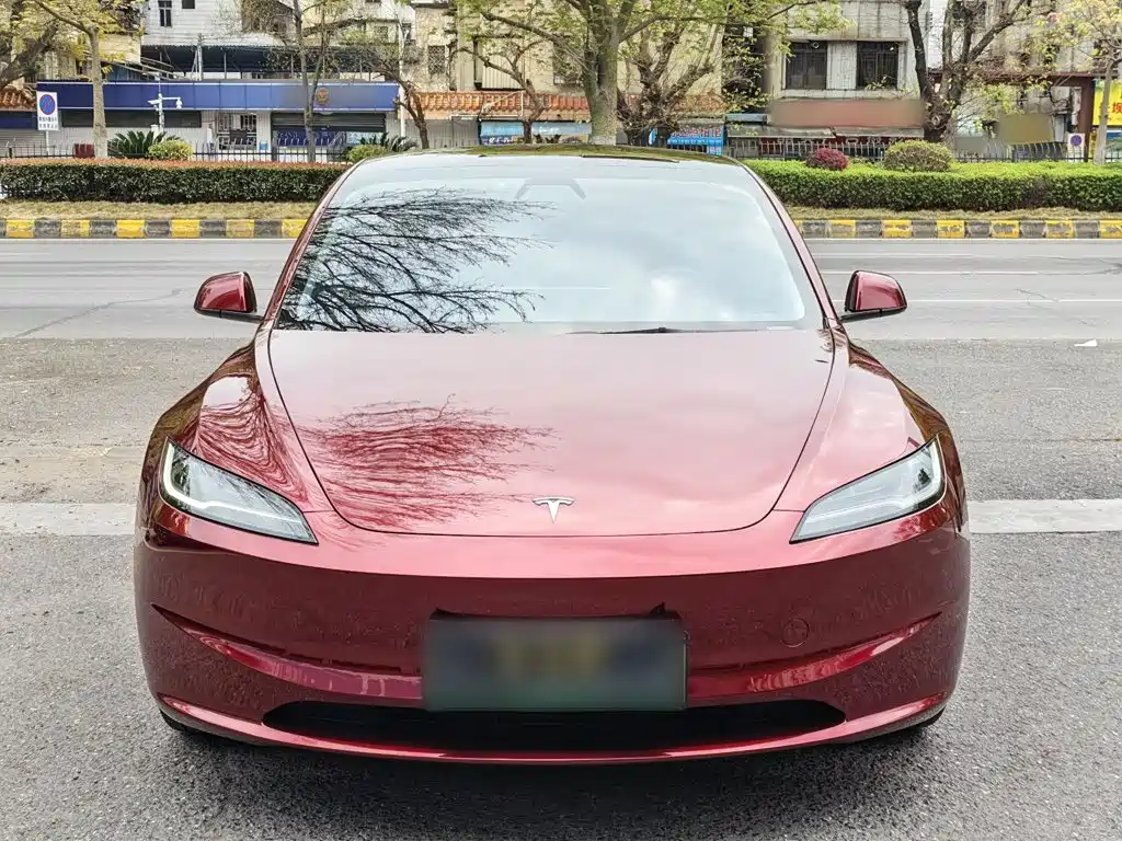 Tesla Model 3 — фотографии объявления, Фото 6