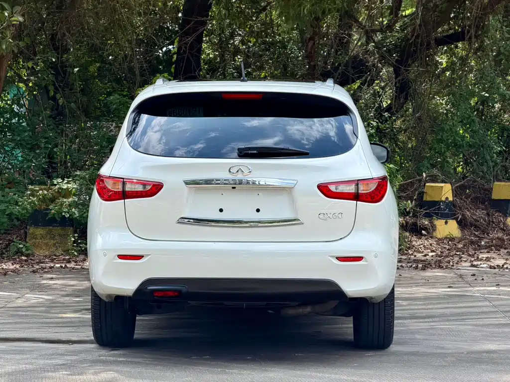 Infiniti QX60 2014 2.5 S/C Hybrid