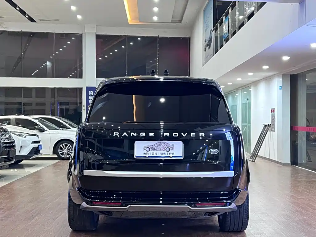 Land Rover Range Rover — миниатюра 5
