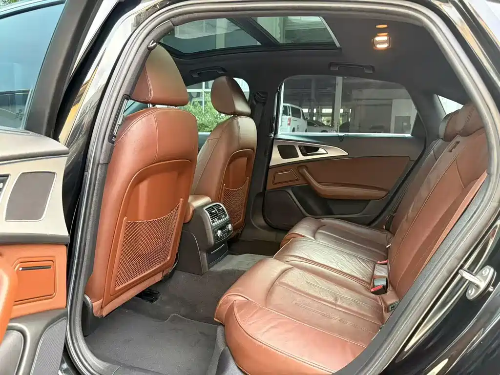 Audi A6L — миниатюра 6