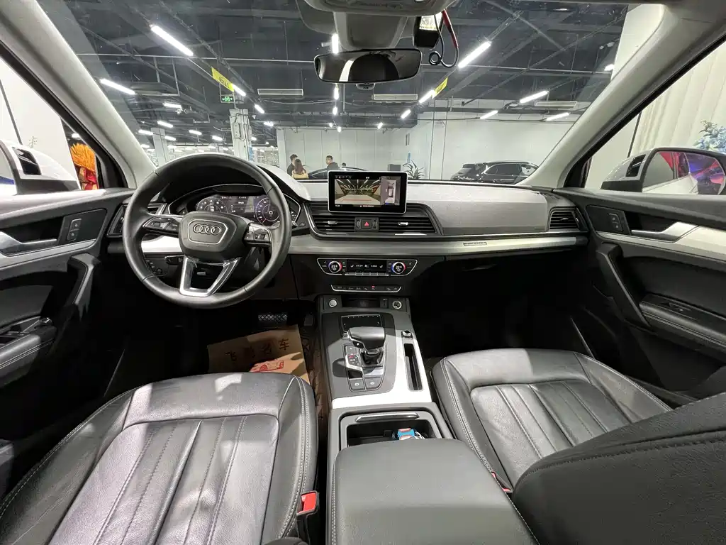 Audi Q5L 2020 45 TFSI Premium Fashion