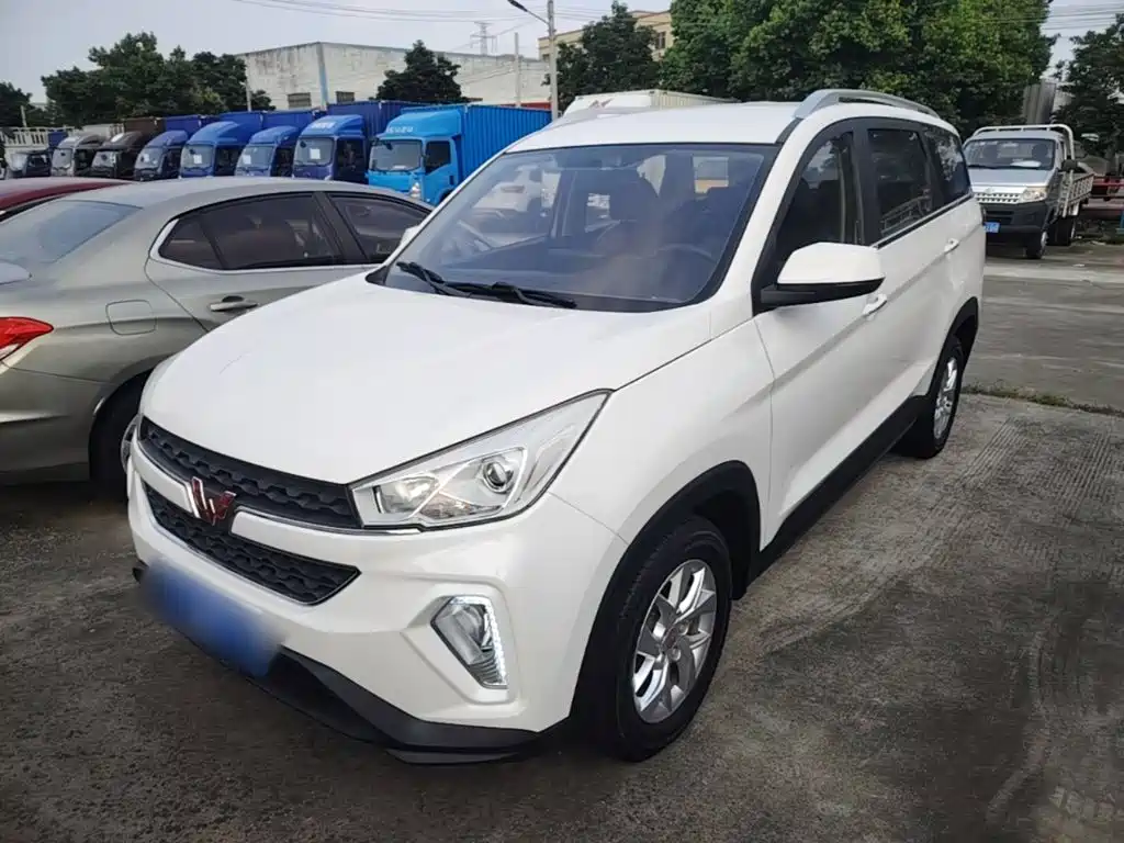 Wuling Hongguang S3
