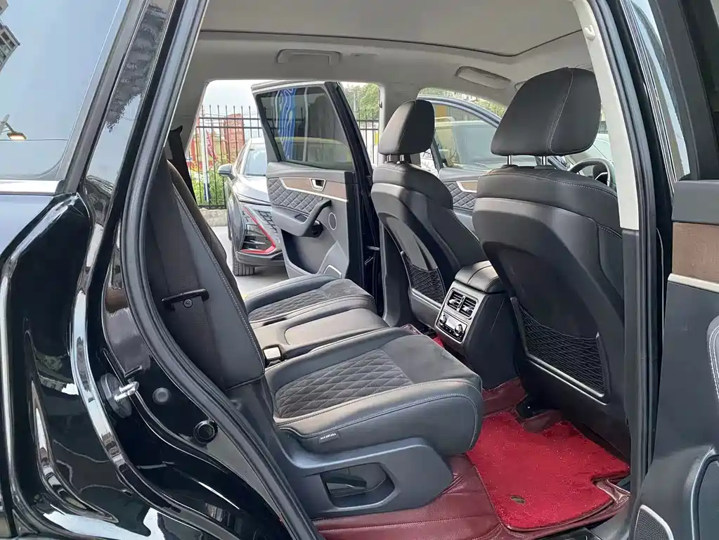 Hongqi Hongqi HS7 — миниатюра 12