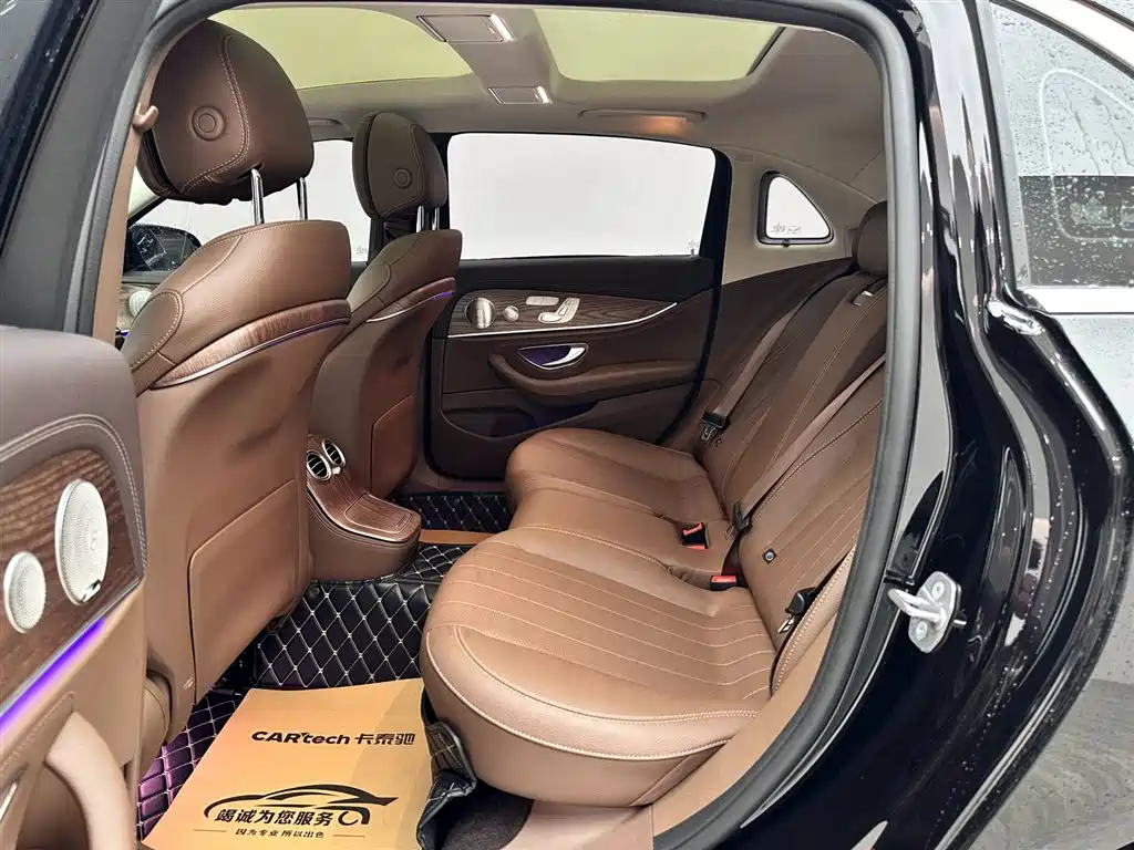 MERCEDES-BENZ E CLASS