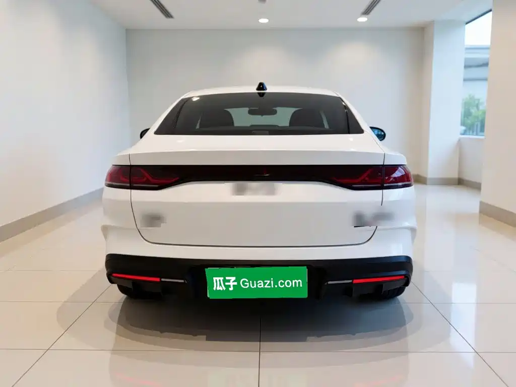 BYD Qin L — миниатюра 5