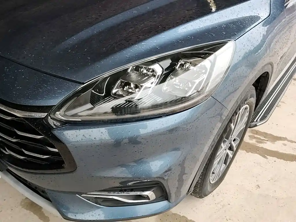 Ford Escape — миниатюра 24