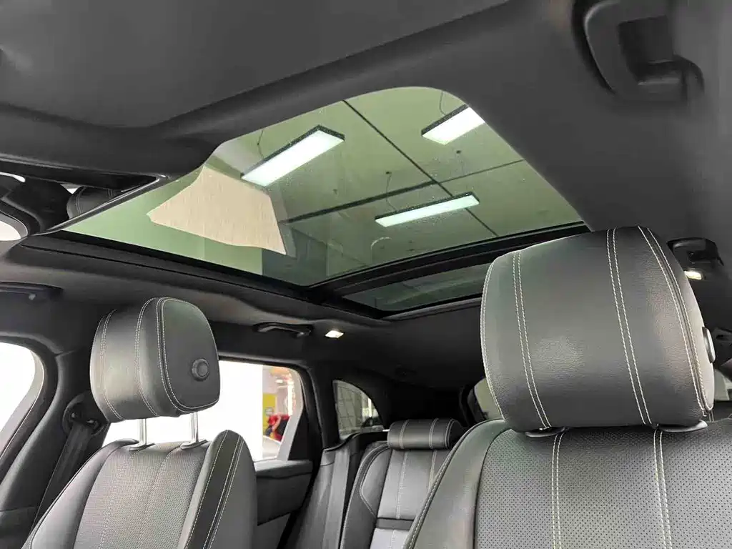 Land Rover Velar — миниатюра 24