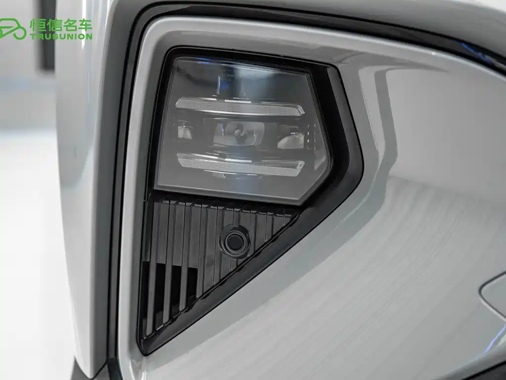 Roewe Feifan MARVEL R — миниатюра 10