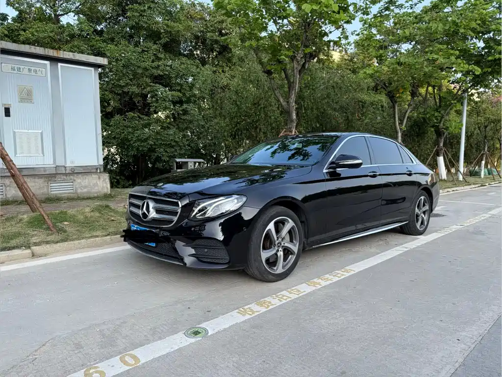 Mercedes-Benz E-Class 2019
