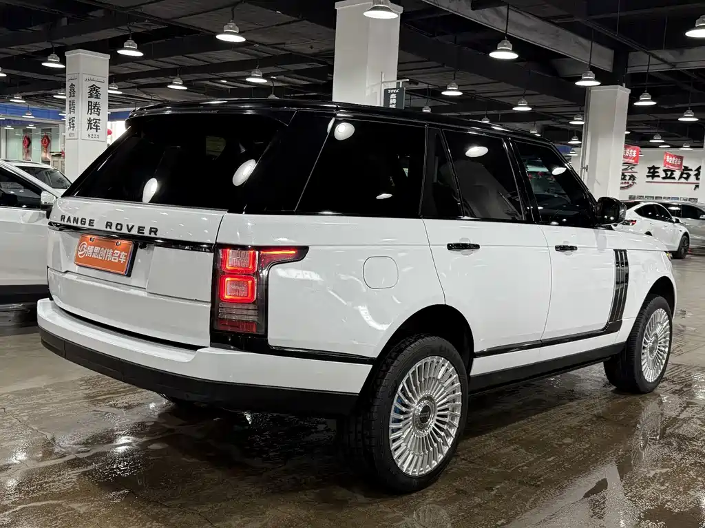Land Rover Range Rover — миниатюра 9