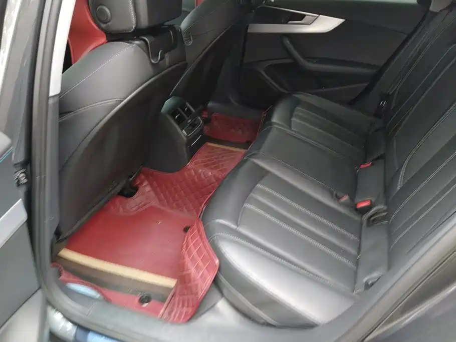 Audi A4L — миниатюра 11