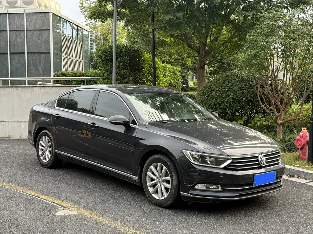 Volkswagen Magotan — миниатюра 3