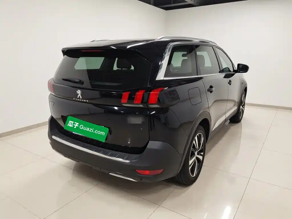 Peugeot 5008 — миниатюра 6