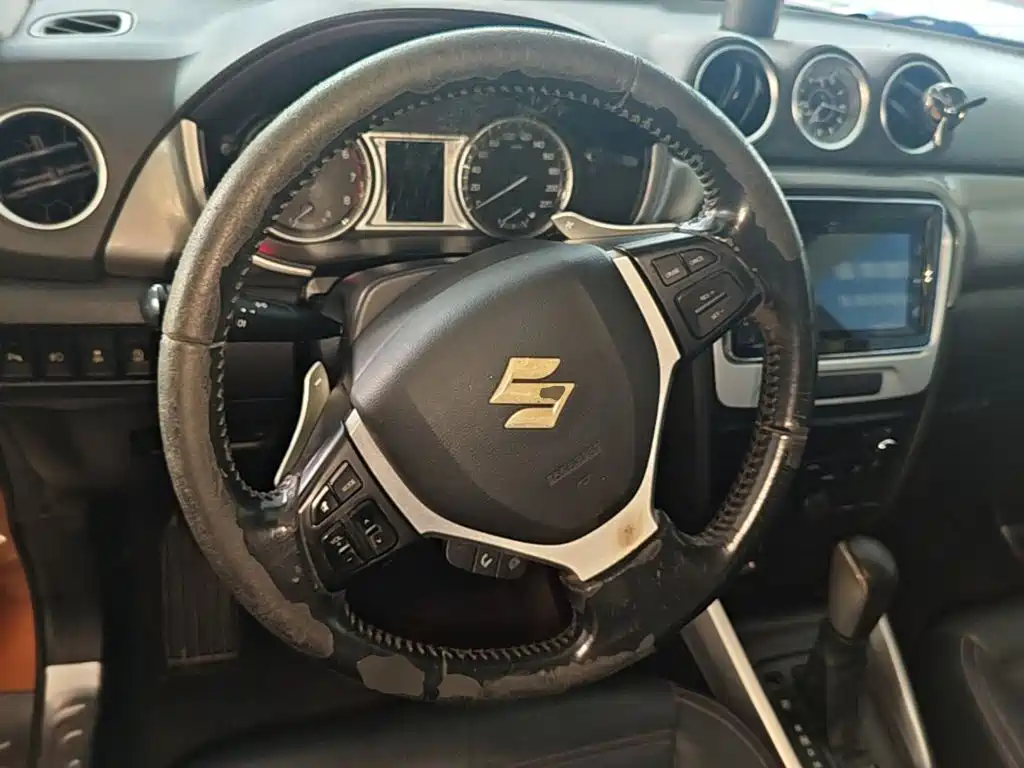 Suzuki Vitara — миниатюра 11