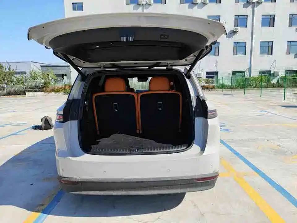 Li Auto Li i8 — миниатюра 9