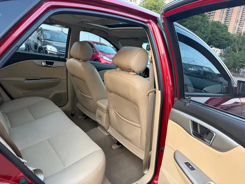 Buick Excelle — миниатюра 10