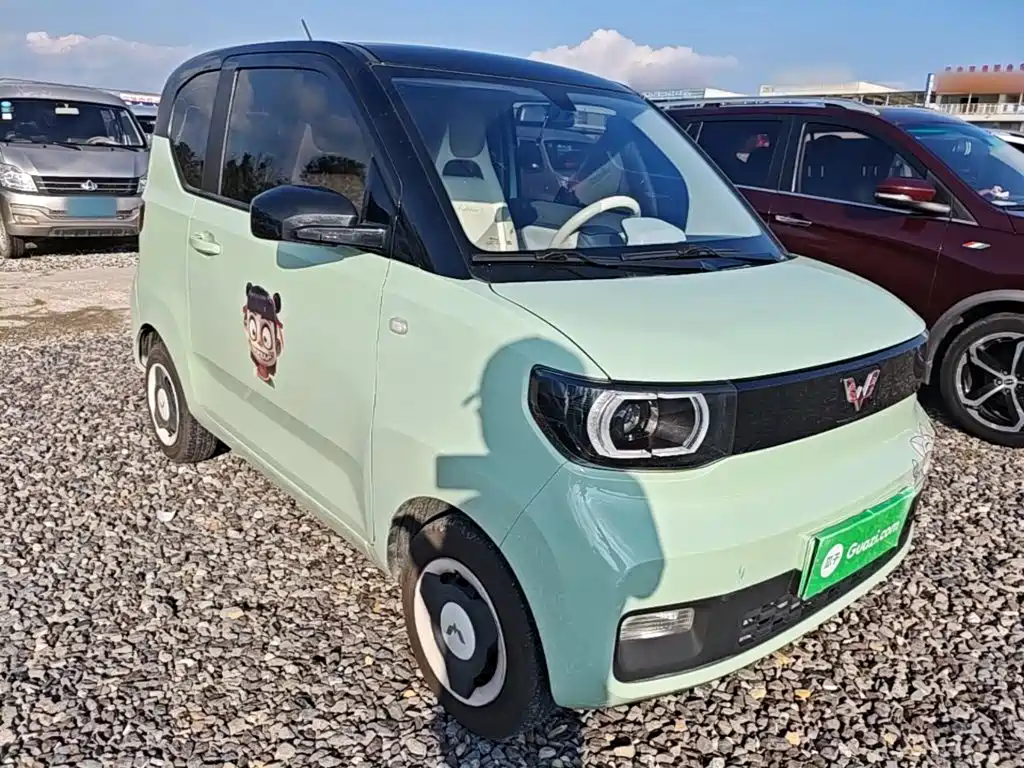 Wuling MINIEV — миниатюра 4