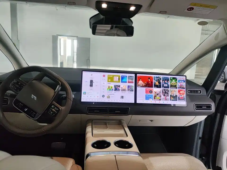 Li Auto Li MEGA — миниатюра 6