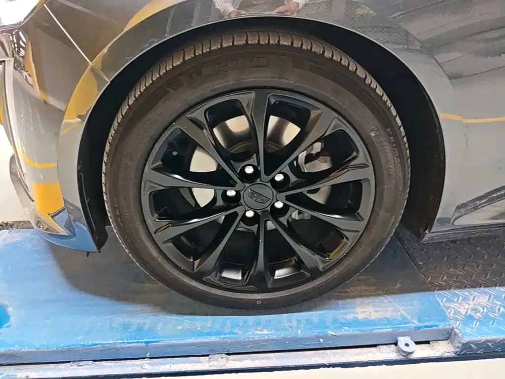 Cadillac CT5 — миниатюра 23