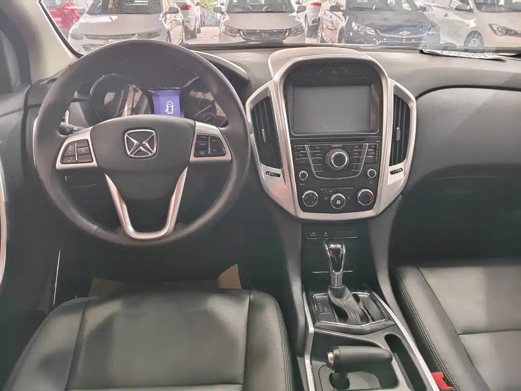 JMC Yusheng S350 — миниатюра 5