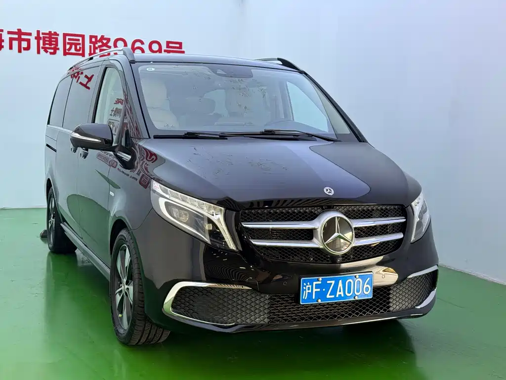 Mercedes-Benz V-Class — миниатюра 3