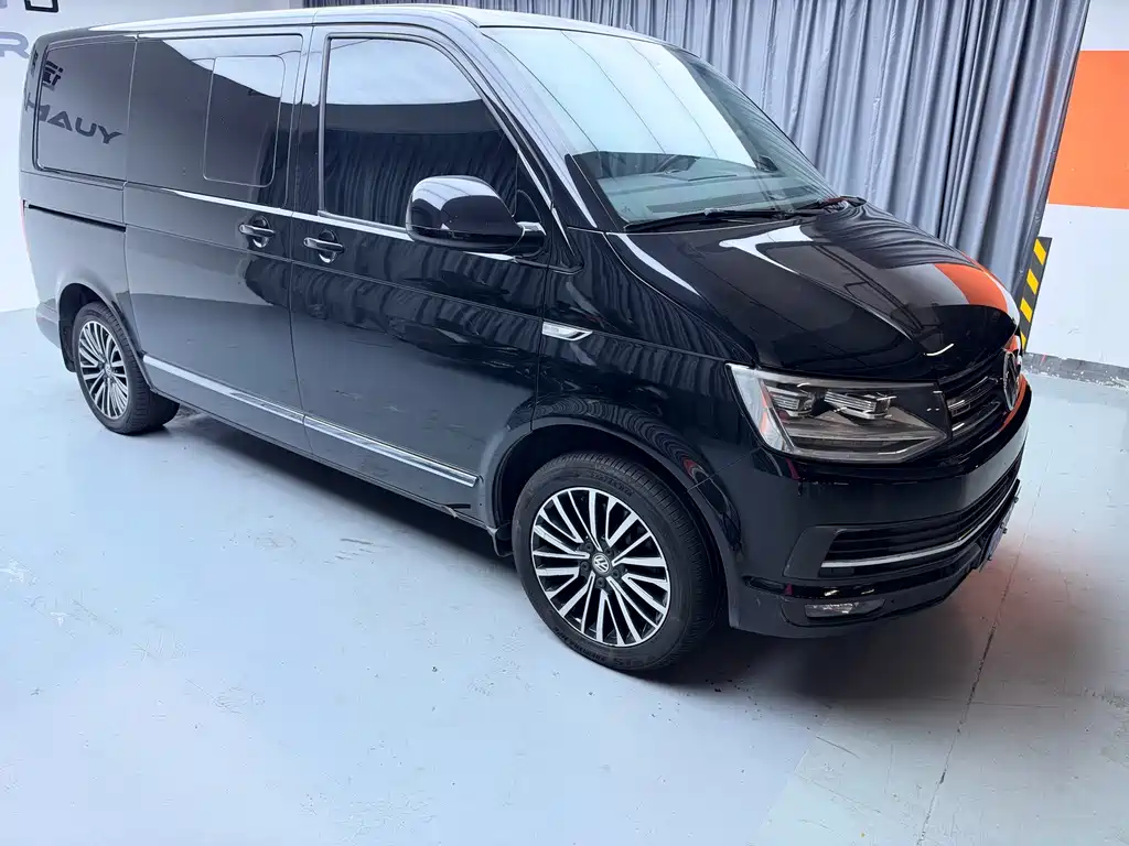 Volkswagen Multivan — миниатюра 3
