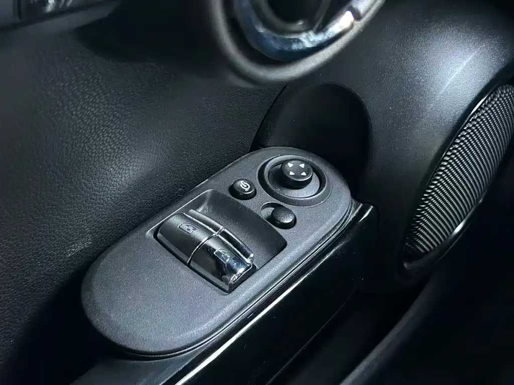 MINI Mini — миниатюра 14