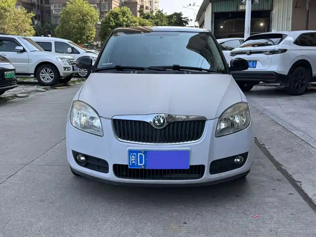 Skoda Fabia — миниатюра 2