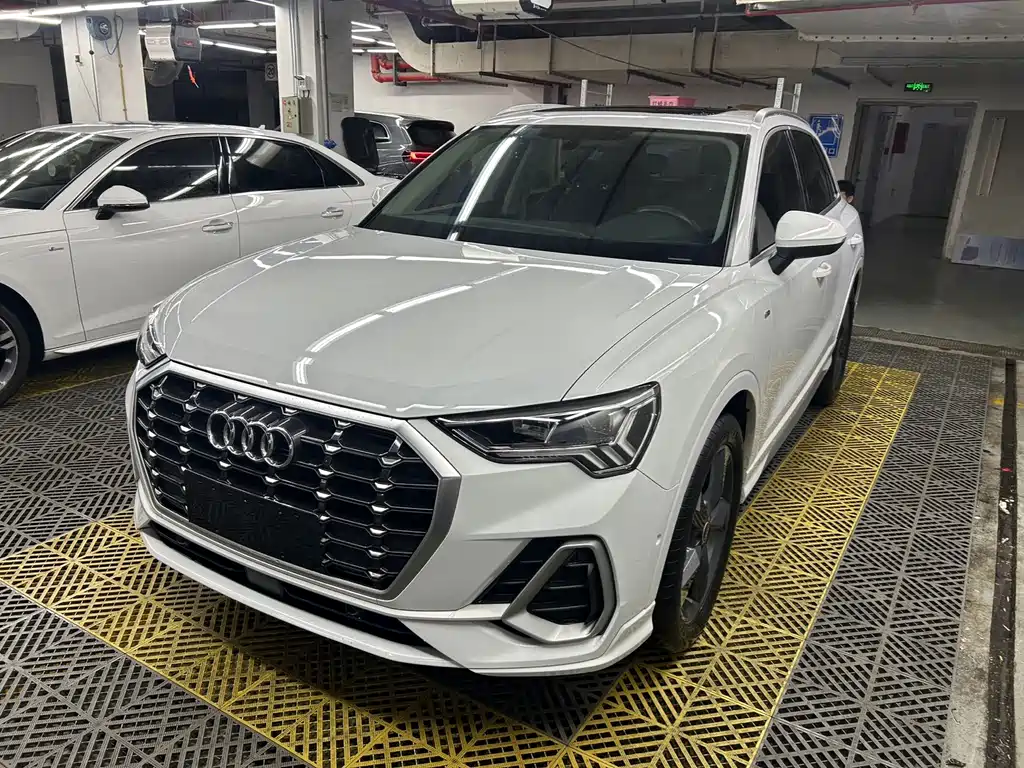 Audi Q3 2022 35 TFSI Fashion