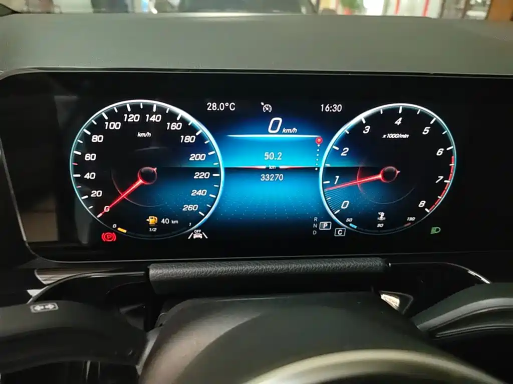 Mercedes-Benz GLA — миниатюра 16