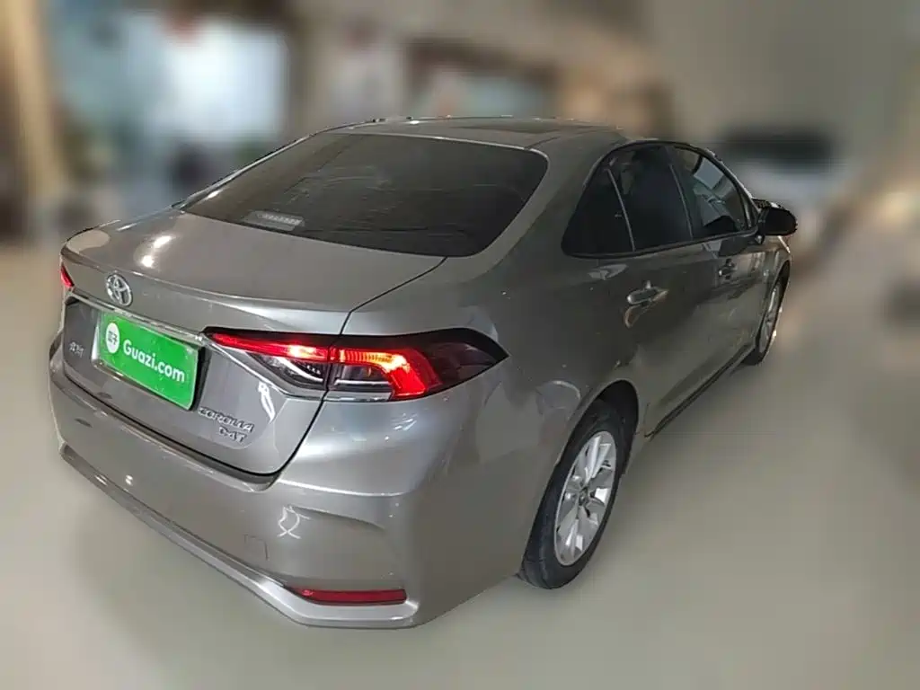 Toyota Corolla — миниатюра 10