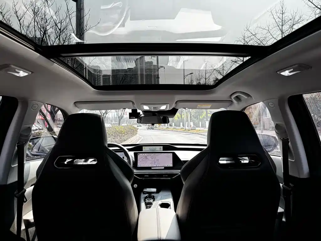 CHANGAN CHANGAN AUCHAN Z6