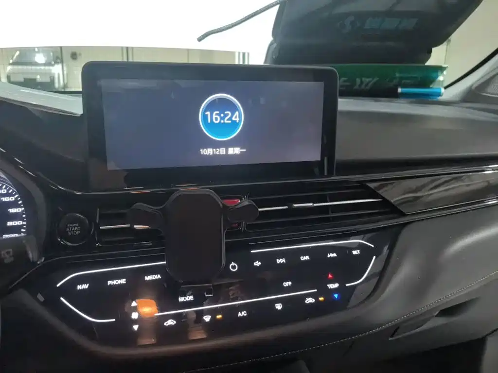 JAC Refine S4 — миниатюра 9