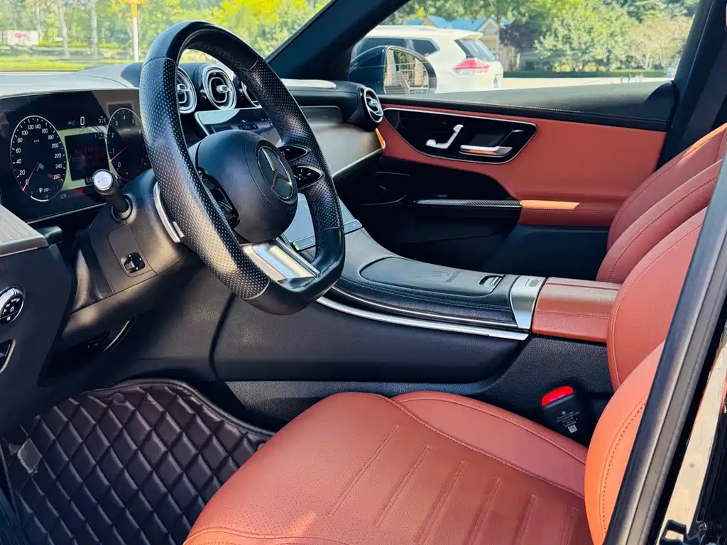 Mercedes-Benz GLC — миниатюра 6