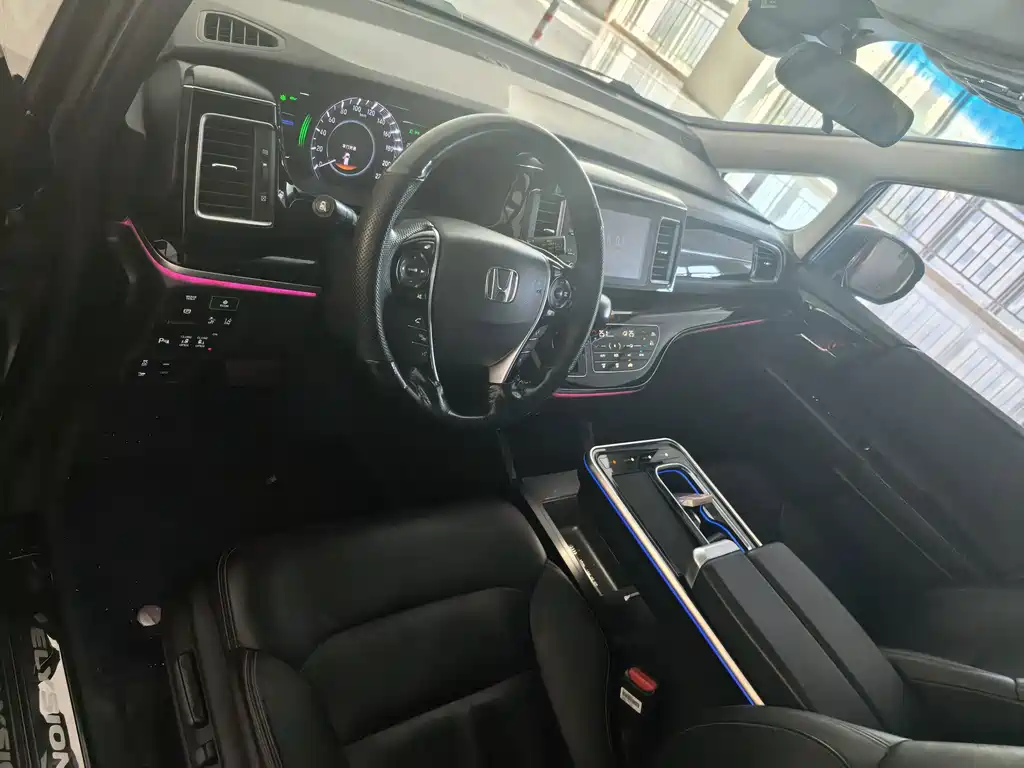 Honda Elysion — миниатюра 9