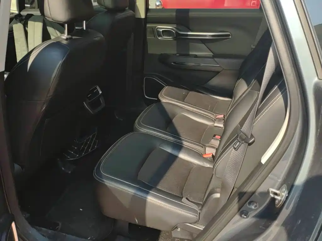 Geely Haoyue — миниатюра 13