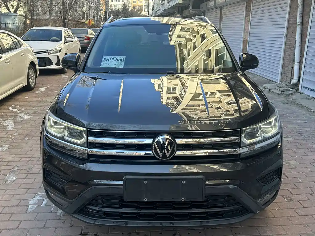 VOLKSWAGEN TUYUE